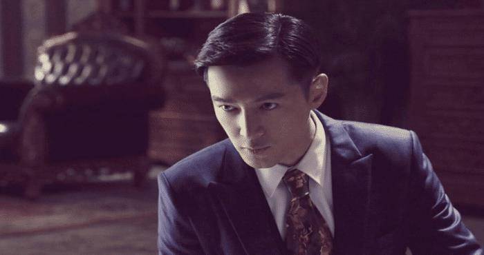 大背头的男星:张若昀迷人,胡歌时尚,看到最后:这谁顶得住?