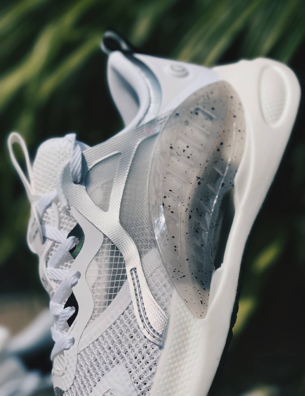 羿星4 超越v曝光,棉花糖美如画,全掌42脚感佳_位置_感觉_产品