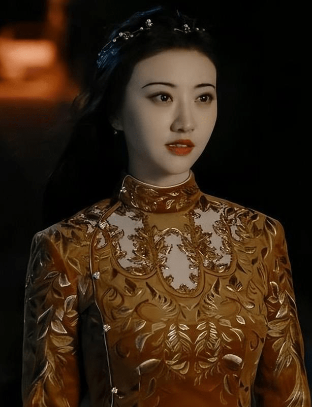 出糗和惊艳,就在一念间,王珞丹景甜马思纯等验证了_造型_美感_杨紫