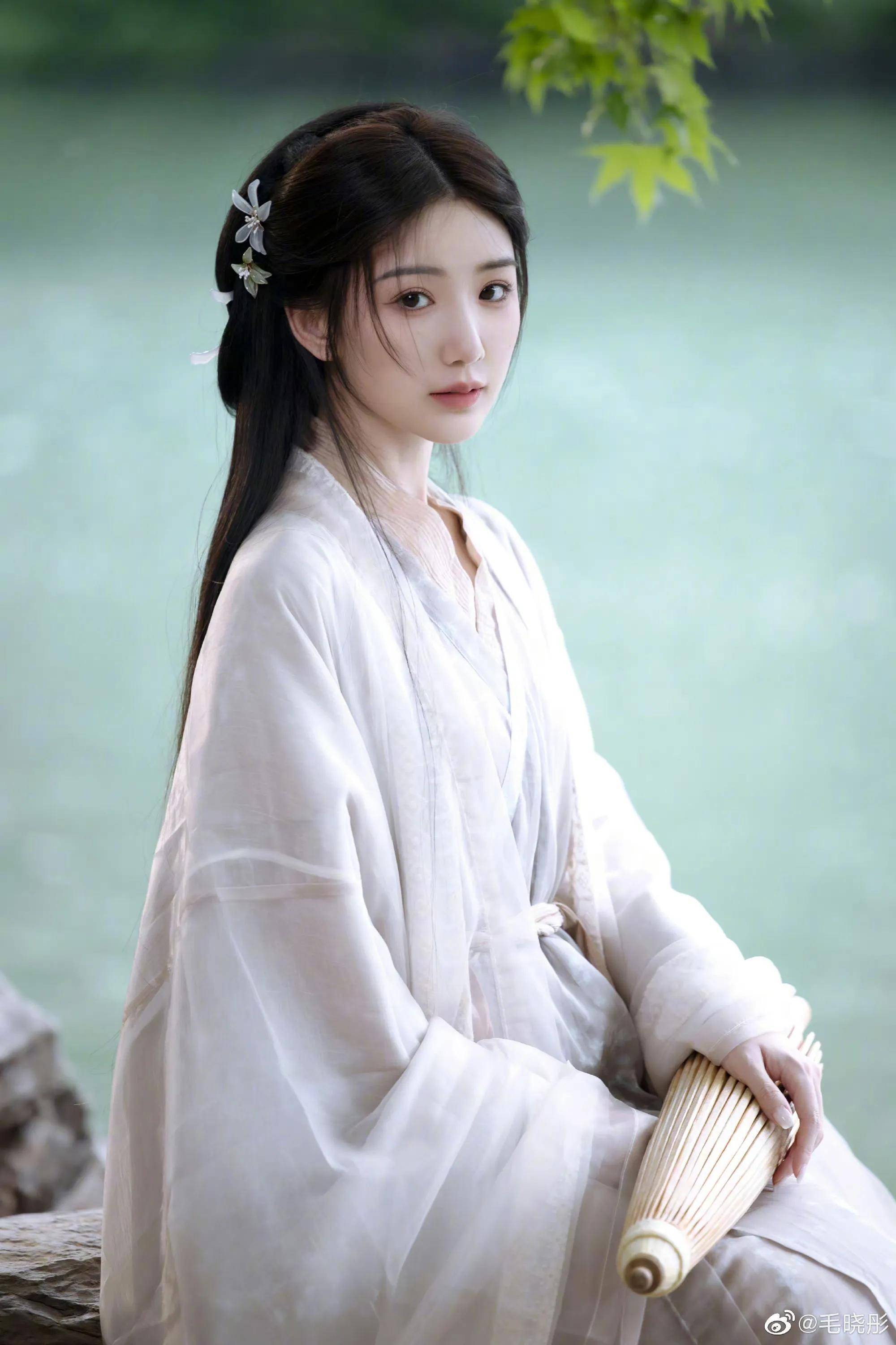 湖水_眉目_错误