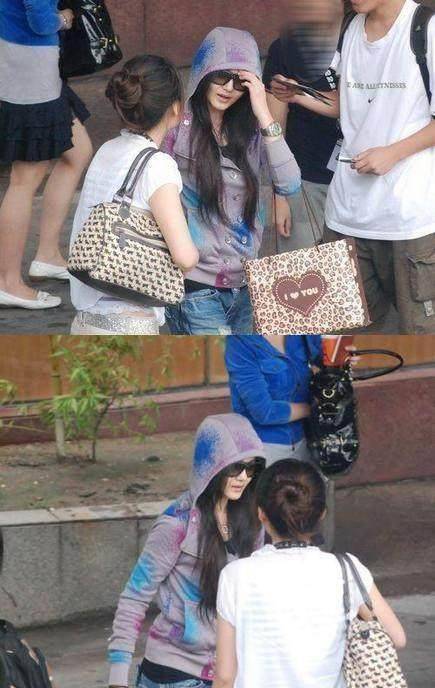 网友偶遇大s汪小菲,35度高温她还穿着连帽卫衣!_皮肤_太阳_纸巾