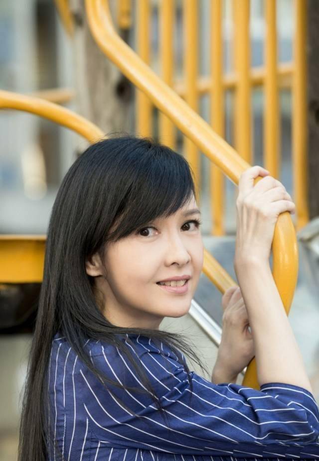 一代玉女掌门人周慧敏50岁生日了!_vivian_陈德彰_粉岭