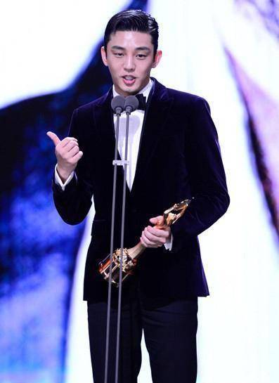 刘亚仁_演技_影帝