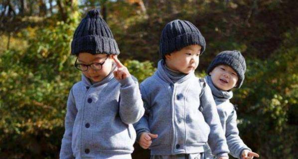 37岁获影帝,41岁生下3胞胎;今儿子表情包火遍中国_宋一国_孩子_一个人