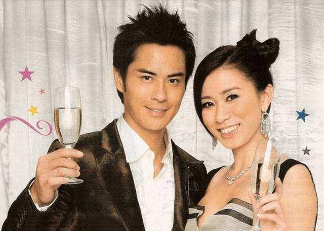 原郑嘉颖和陈凯琳官宣二胎喜讯,晒出一家四口温馨幸福的合照_妻子