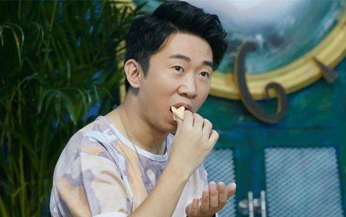 有一种"传承",叫杨迪兄妹,上帝吻了妹妹的脸,却给了哥哥一个表情包