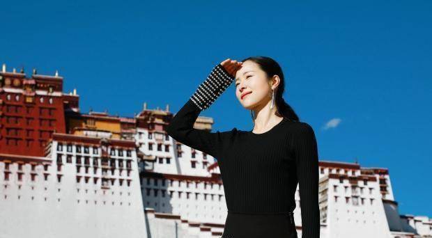 《七十七天》江一燕:为艺术零片酬接演;为宣传化身暗夜精灵_电影_穿越