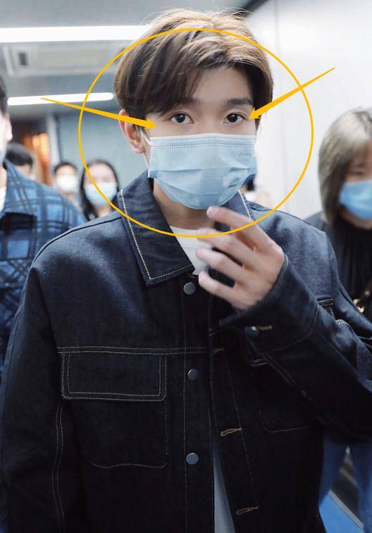 王俊凯圆润王源反倒瘦了,同天的生图,两人的状态却变化很大_关晓彤