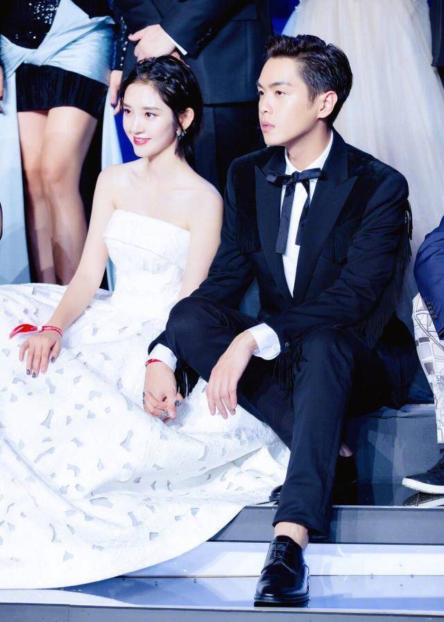 张若昀和唐艺昕将在月底结婚,地点曝光,伴郎伴娘团阵容强大!