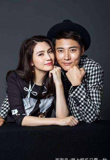 张丹峰在家抠脚几个月?