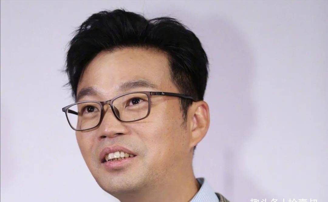 "老实人"王迅的人设危机:与患病妻子分手,娶小18岁的娇妻_黄渤_魏臻