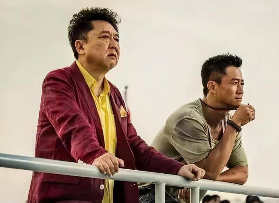 娱乐圈的"纯友谊":八竿子打不着的吴京于谦,为啥能玩到一块去_影片