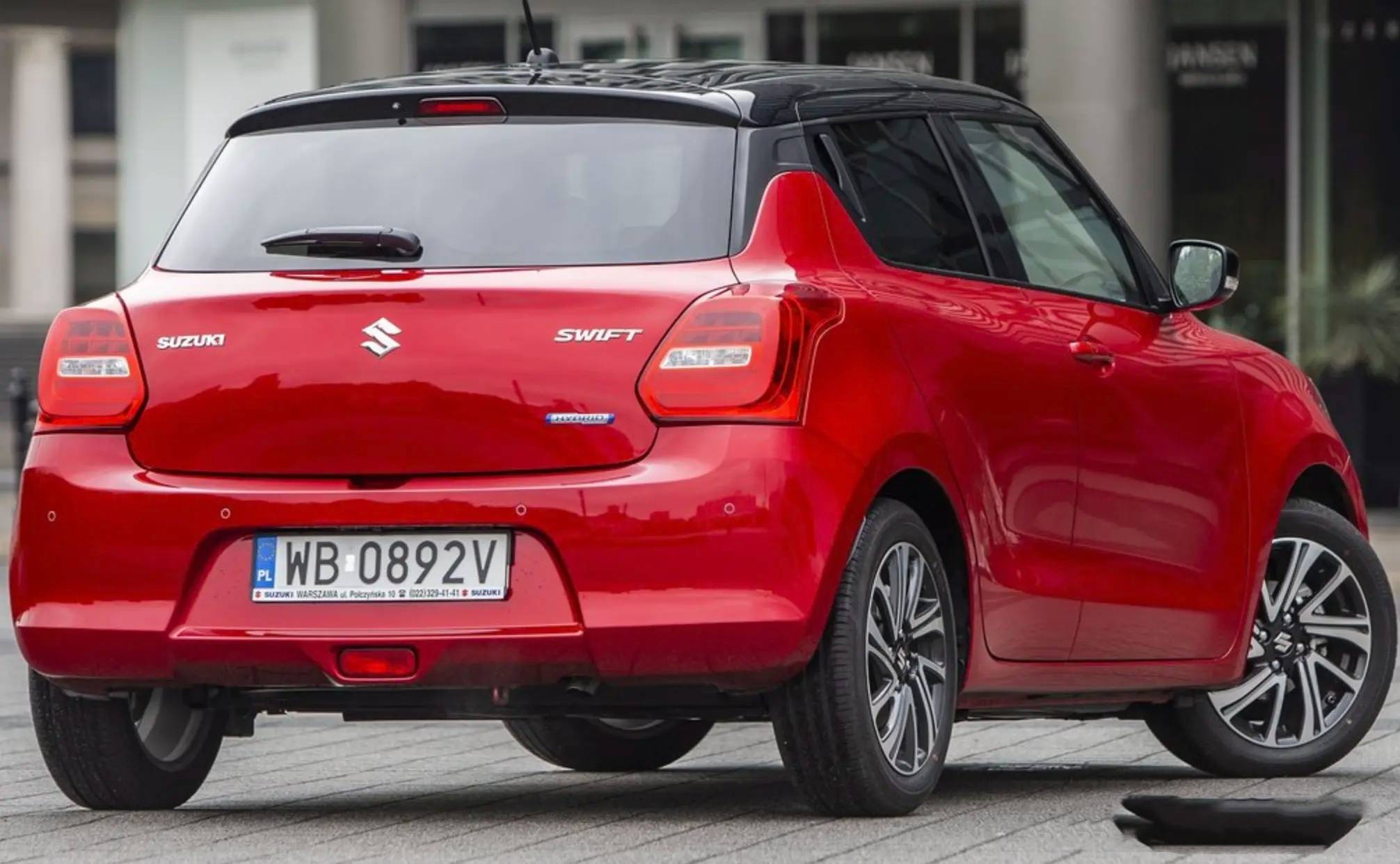 铃木雨燕欲出混动版 年内发布 全新swift谍照亮相_搜狐汽车_搜狐网