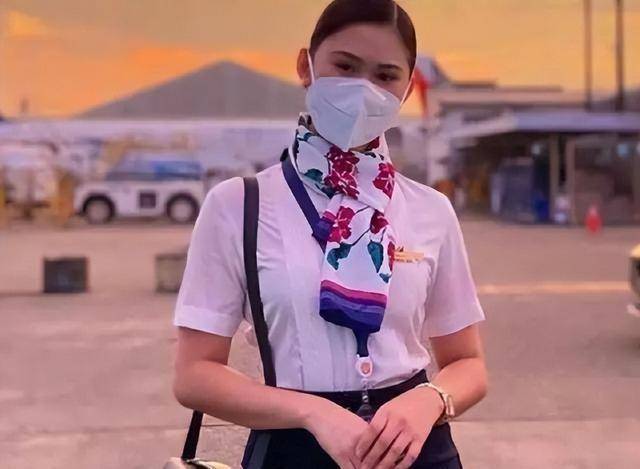 案例:空姐跨年夜与人狂欢后,不幸倒在浴缸,身体内查出11人体液_福斯特