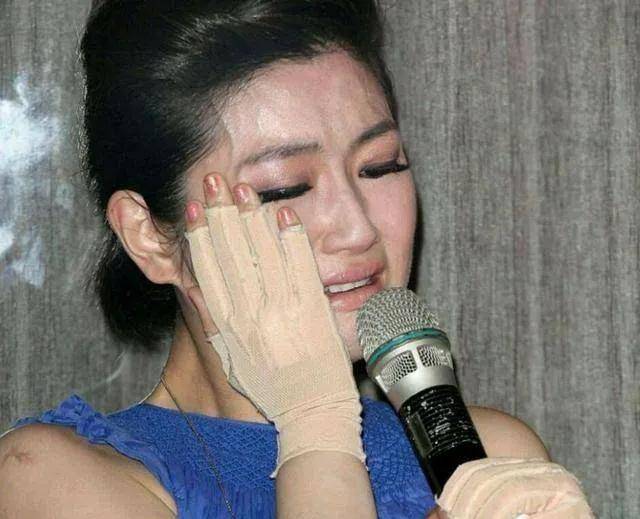 任家萱小7岁男友正面照曝光!