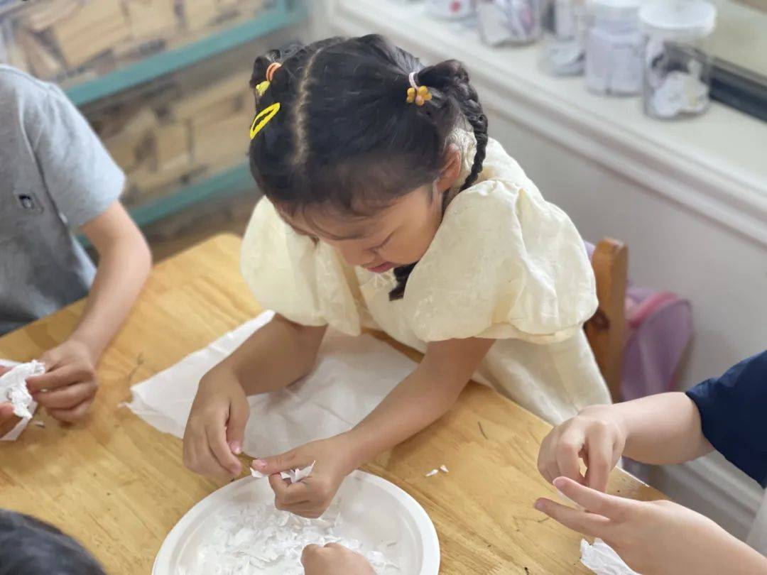 发现课程里儿童的生长//桐乡市庆安小牛津幼儿园大班组—大玩家