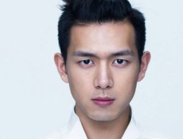 小姐姐们的"脑公"李现八字面相分享_位置_因为_印堂