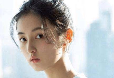 最怕张子枫穿"古装造型",都以为会很丑,没想到美得令人着迷!