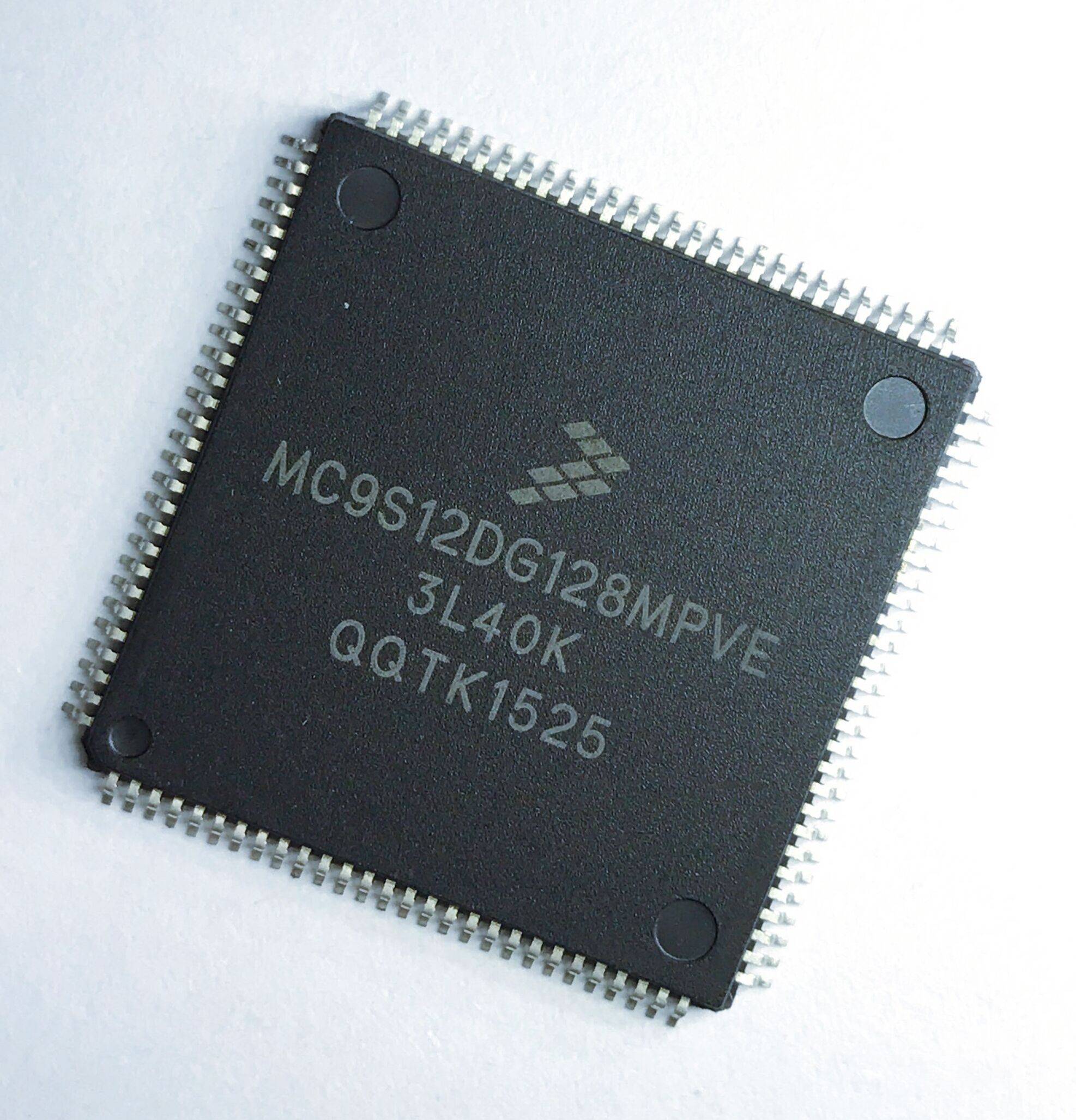 箱体;qfp-80安装风格;smd/smtrohs;是产品种类;16位微控制器 - mcu
