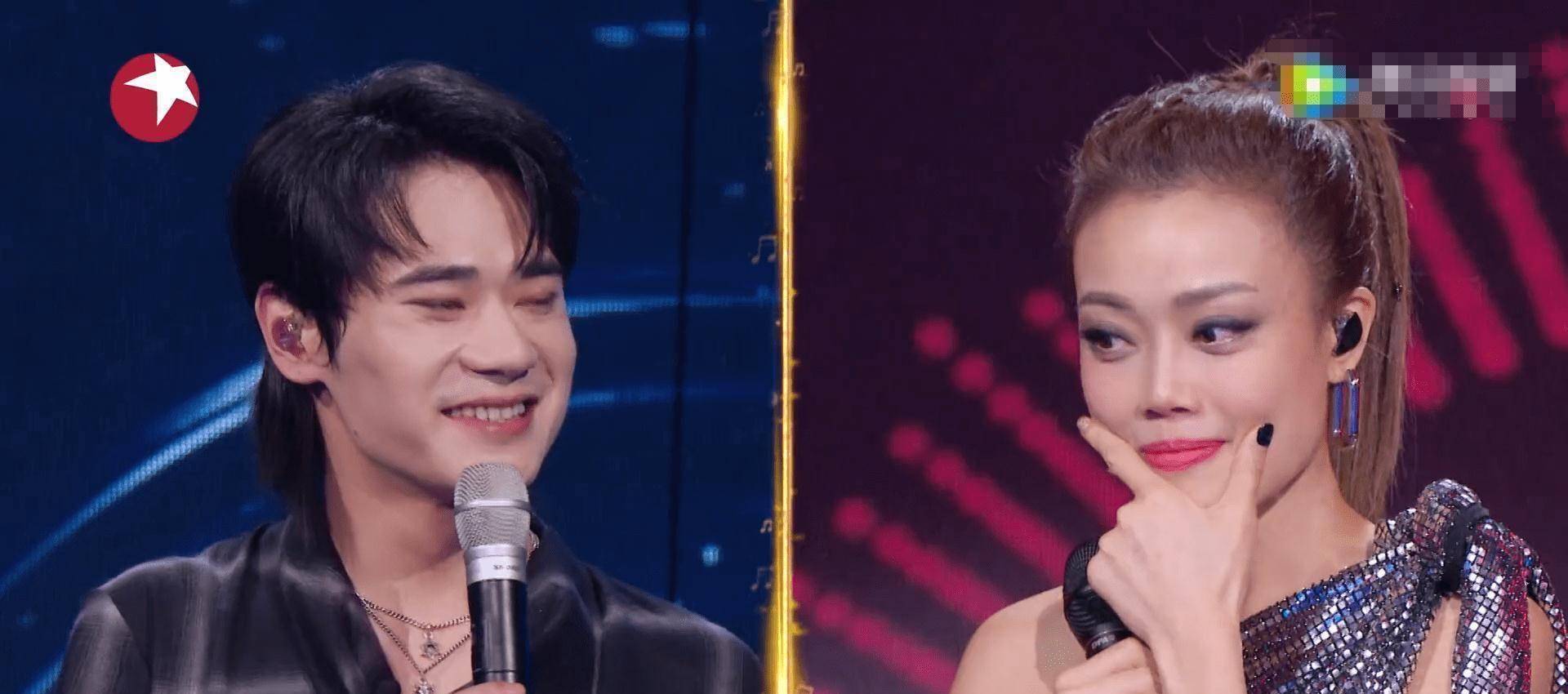 的是一首律动感很强的《r&b all night》,容祖儿和众多香港歌手一样