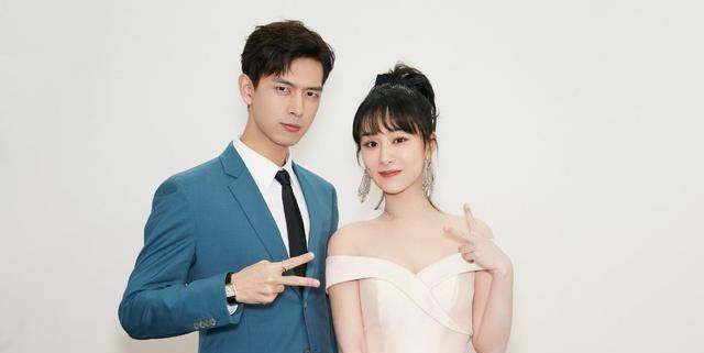 周冬雨_活动_女明星