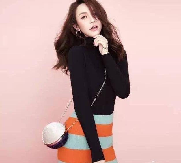 张大奕冷处理失效?被总裁夫人开撕后身家再缩水3000万_微博_原配_花花