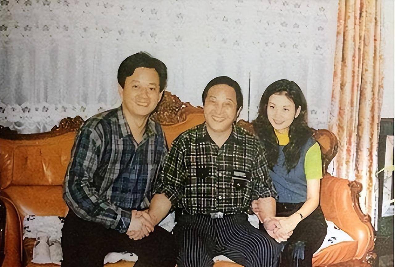 王林在1992年被国家评为001号气功师,他的气功到底是真还是假?_的测试