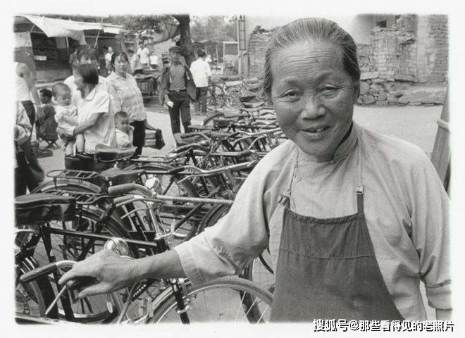 老照片 外國攝影師拍攝的1981年中國 你還記得麽？