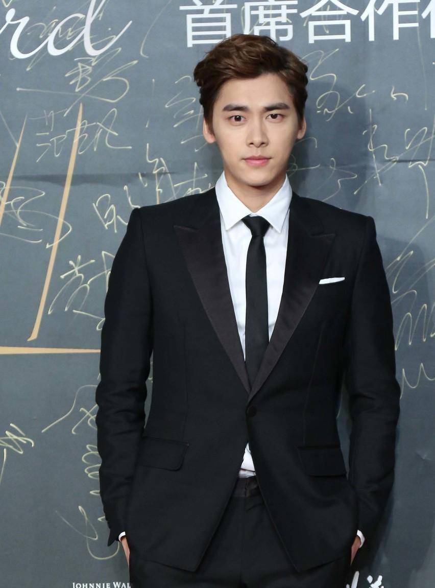 金星的身世足够普通人活两辈子,这才让她有话可说有前妻带孩子,现任