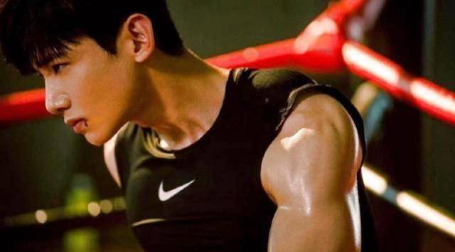 白敬亭体重管理大师,为拍新剧增重37斤,真敬业_人物_角色_表演