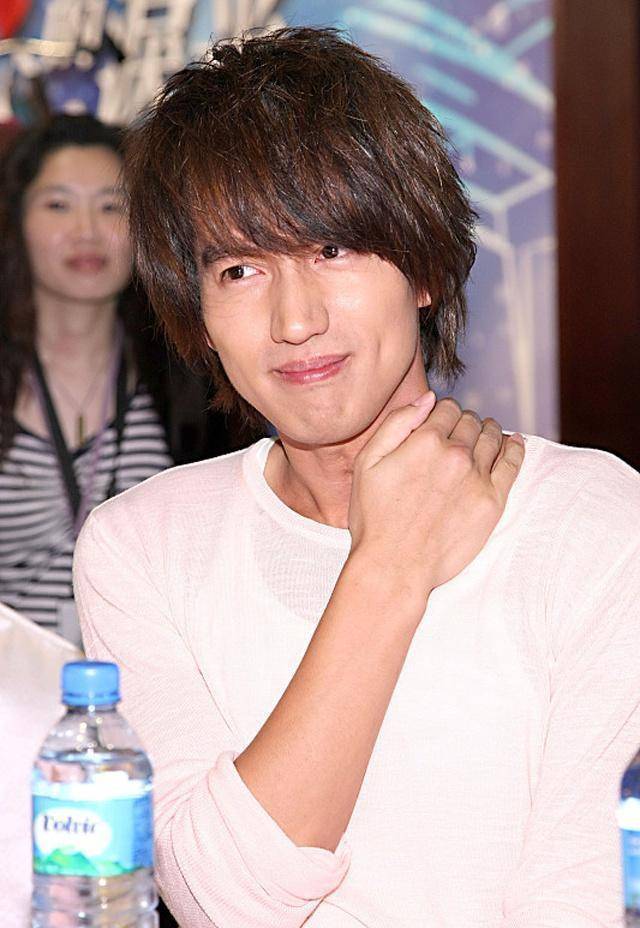 言承旭前女友:他与我交往时还与林志玲有联系最爱仍是林志玲_恋情