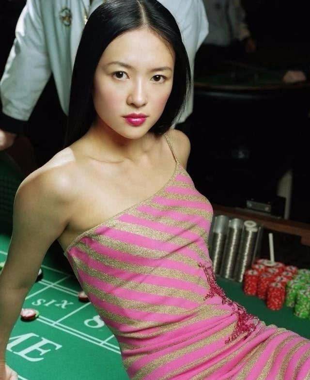 暗示张继科恋情 奶茶妹妹参加生日宴被爆二胎 章子怡成八卦体质_景甜