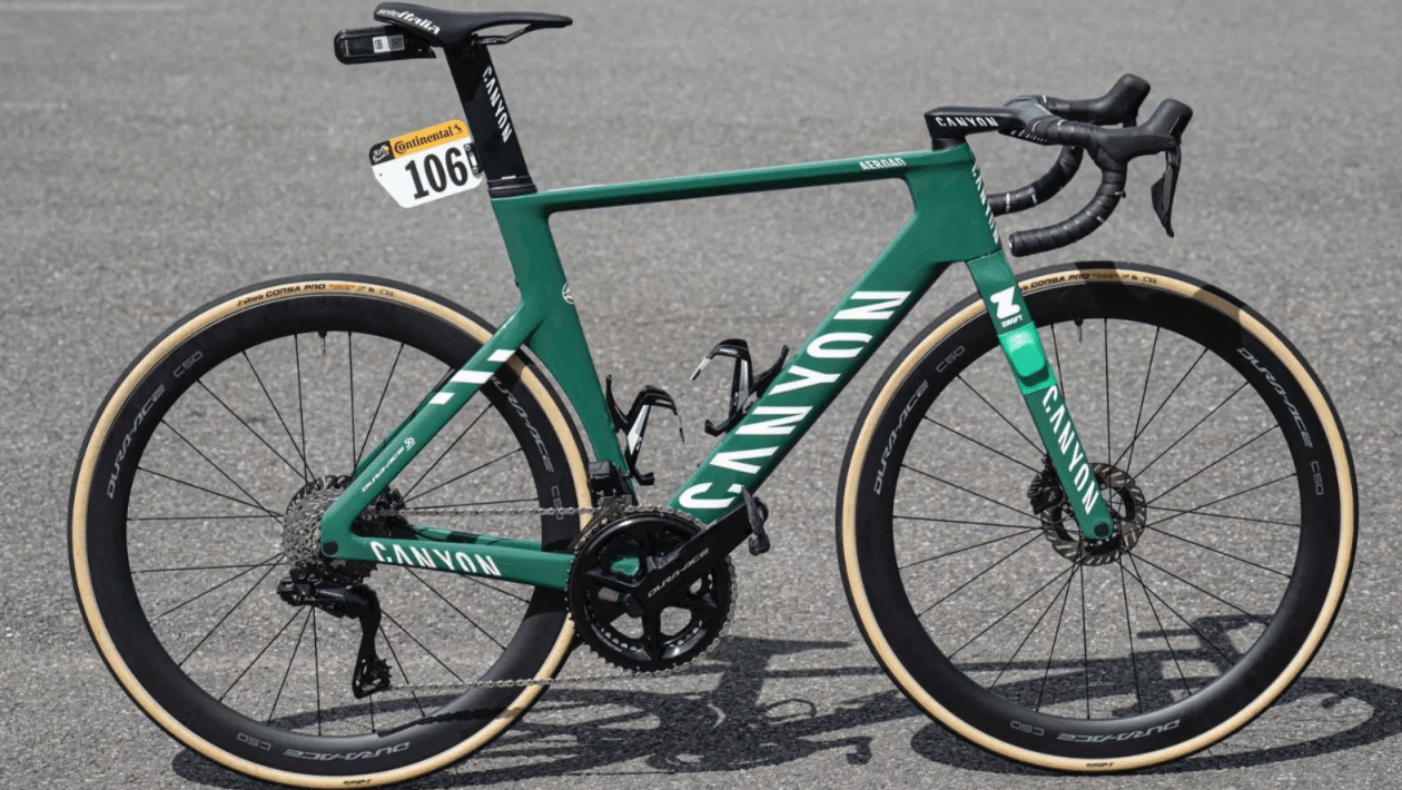 冲刺王战车 菲利普森的绿衫定制版canyon aeroad_赛段_进行_绿色