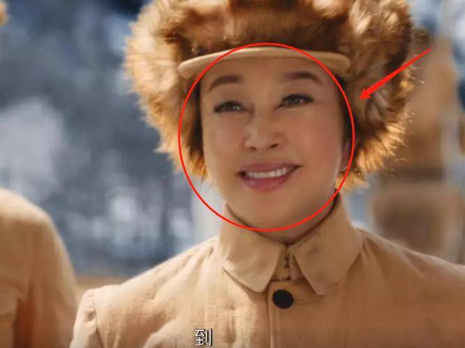 70岁刘晓庆再演少女,膀大腰圆满脸玻尿酸,网友:辣眼睛_剧中_电视剧
