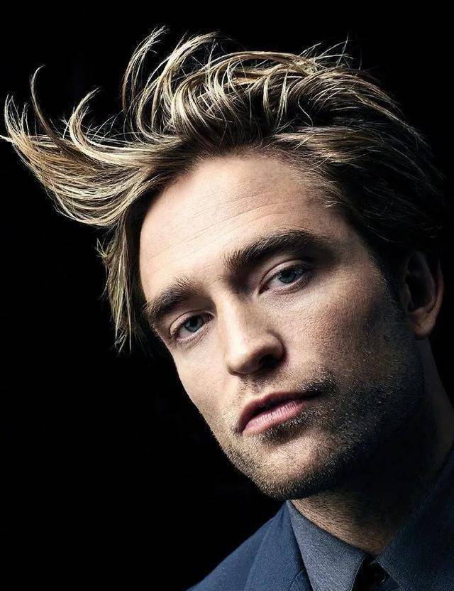 罗伯特·帕丁森_洗头_蝙蝠侠