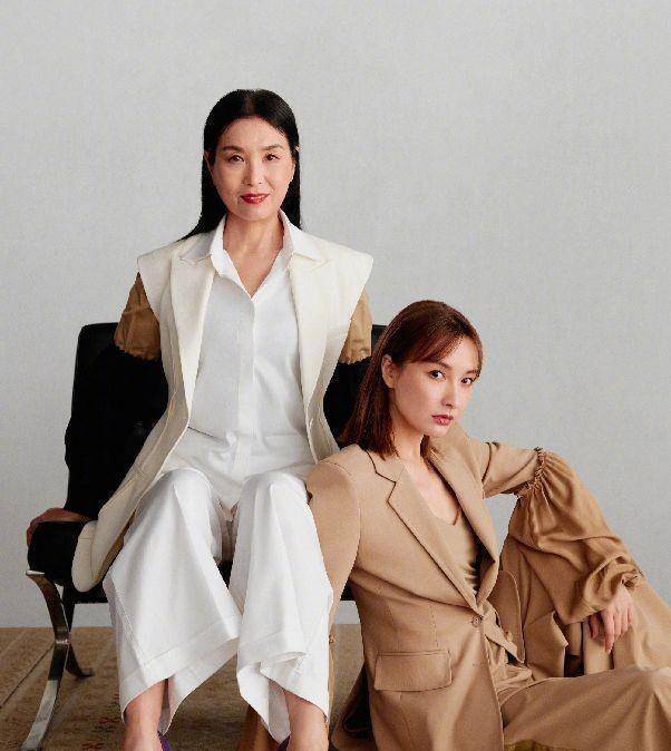 明星母女装:张馨予妈妈酷,李斯丹妮妈妈酷飒,吴昕孙怡妈妈优雅_时尚