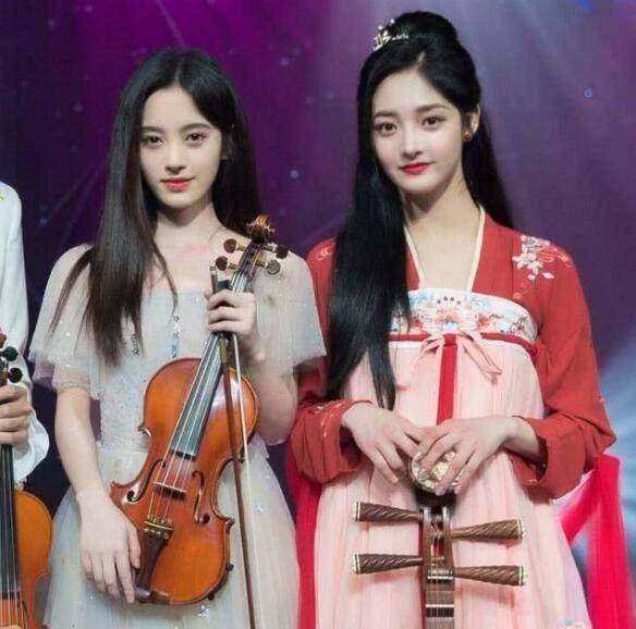 肖战状态保持的很稳定了_鞠婧祎_周洁琼_身高