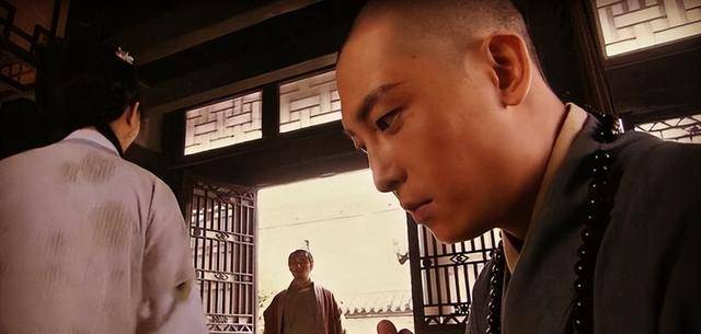 苏曼殊吃60多个包子饮冰6斤,暴食而亡,陈独秀一句话道出真相_苏家人