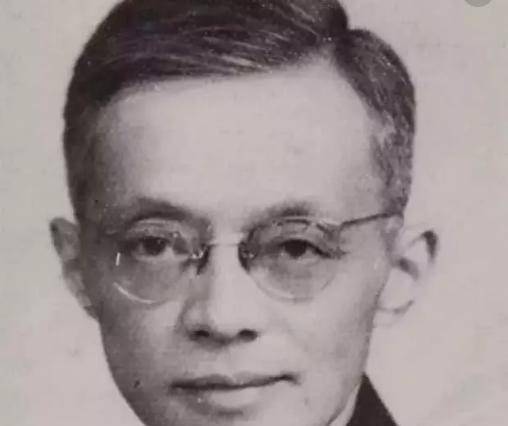 之后张充和遇到了她心仪之人傅汉思,两人认识仅七个月便步入婚姻的