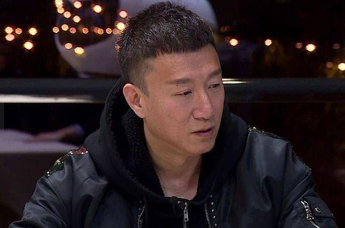 孙红雷隐瞒多年的妻子,居然是熟悉的她,颜值高学历也是相当优秀