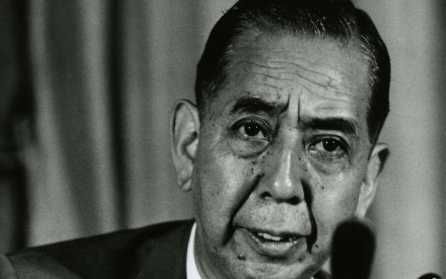 昭和之妖岸信介:安倍晋三外公,祸害东三省3年,遇刺原因很讽刺_日本