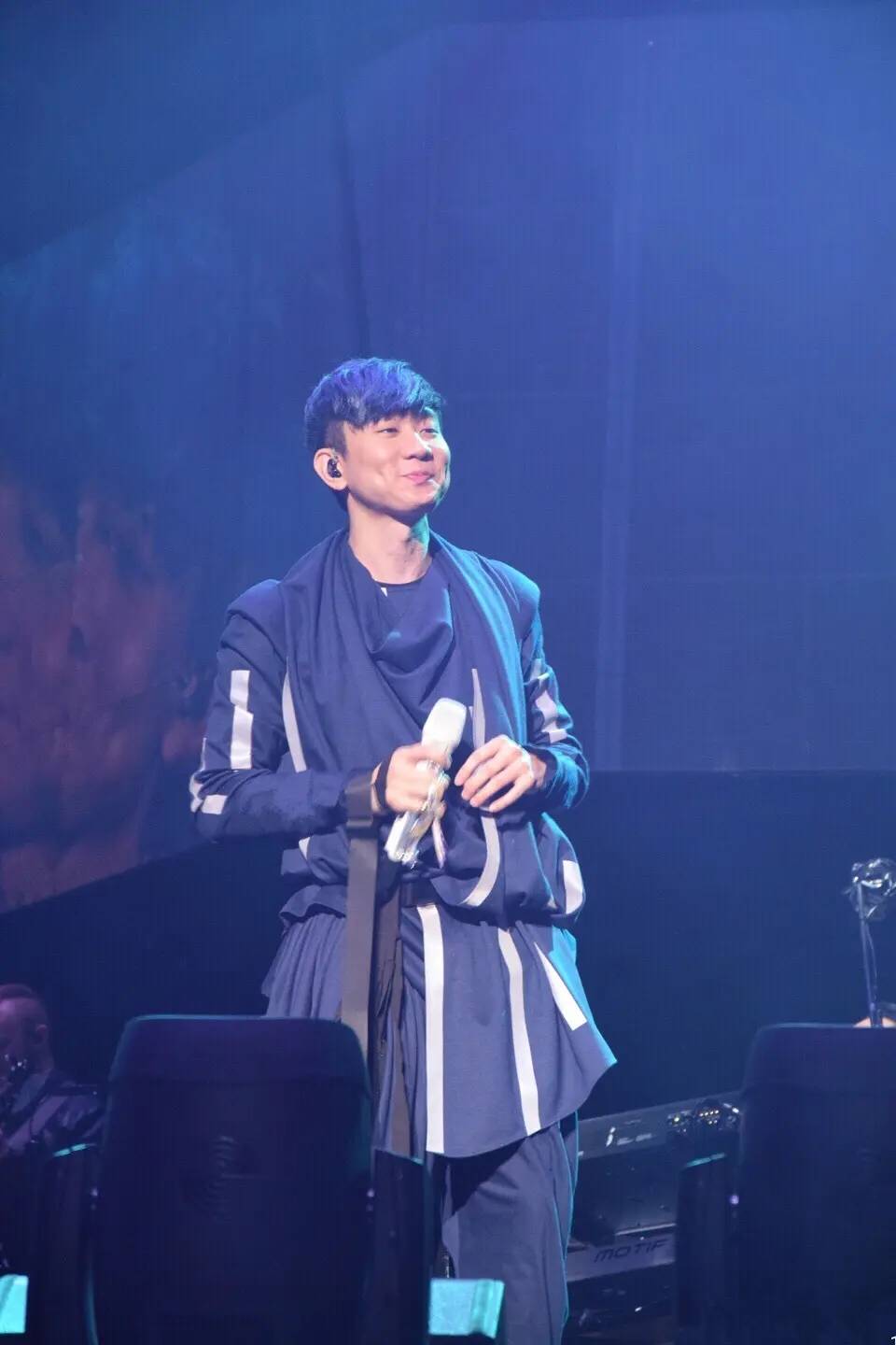 2023林俊杰广州演唱会_音乐界_观众_互动