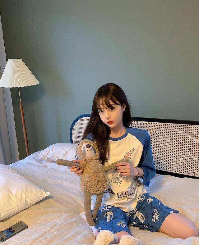 王思聪的历任16位女友,惊呼"情圣"_王颖_张倩_初恋