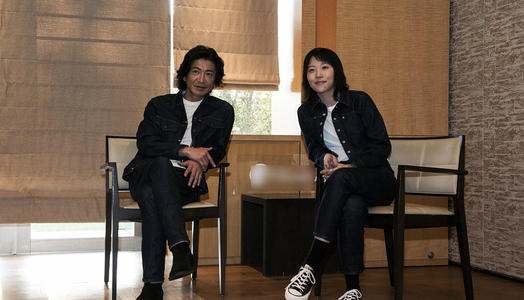 木村拓哉虽然已经年龄见长,脸上也逐渐爬上了皱纹,可是随着时间的流逝