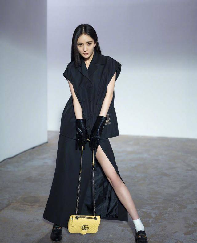 杨幂撞衫李宇春!