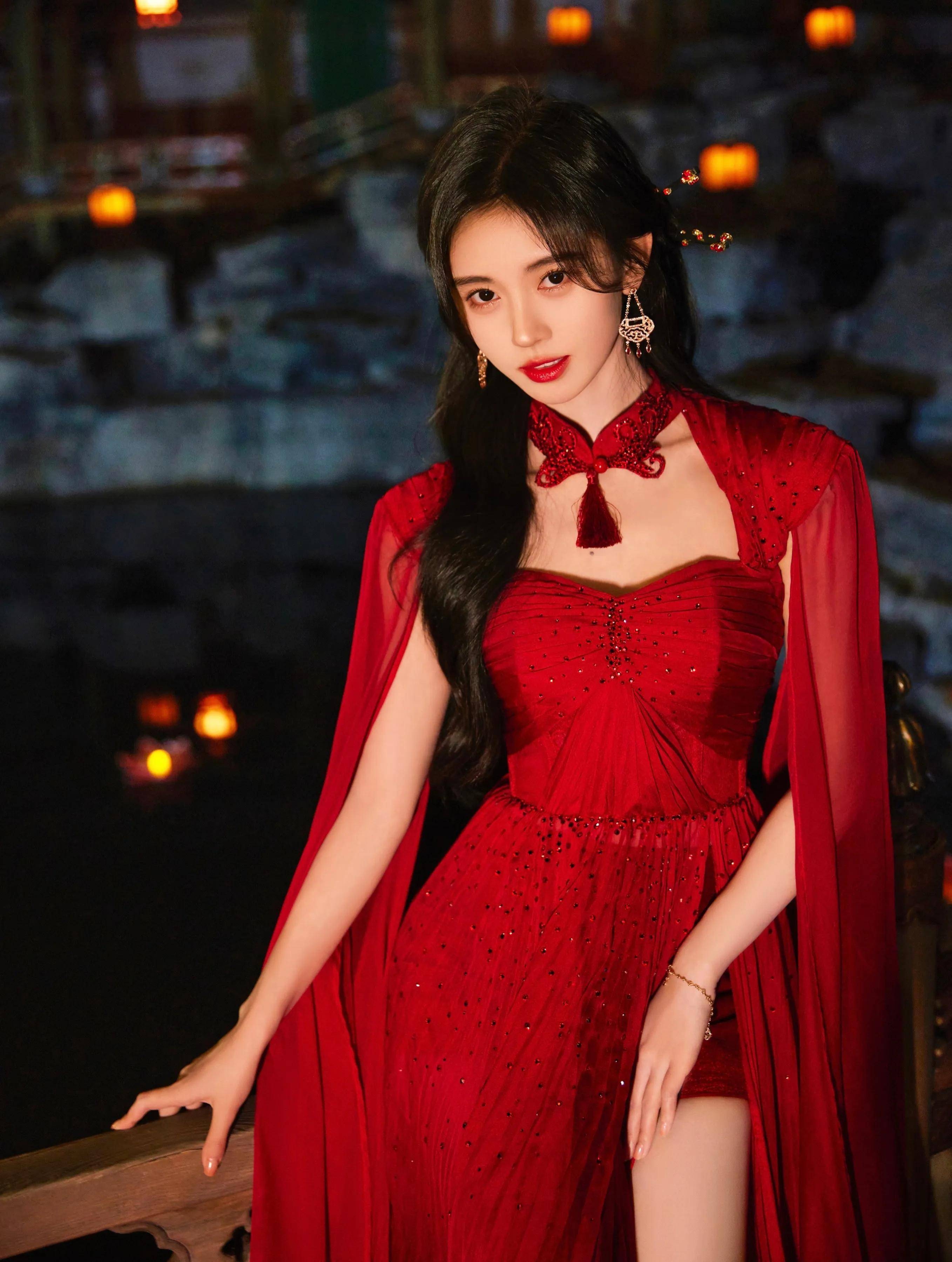 四千年一遇的美女鞠婧祎,隔着屏幕都能闻到阵阵独特香味_鞠婧炜_舞蹈