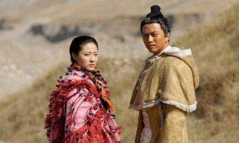 秦丽_演艺圈_明星