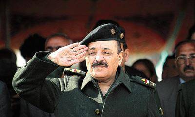 他是伊拉克副总统,伊战后被判死刑,死前遗愿:希望能葬在老萨旁_萨达姆