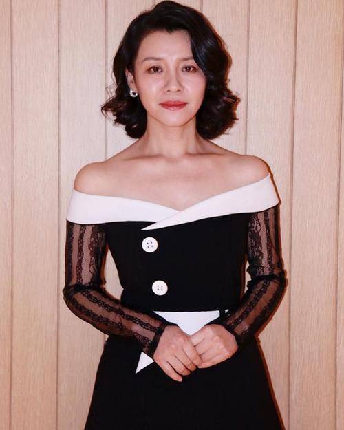 导演分手,一怒之下疯狂相亲成豪门太太,竟是熟悉的她_电影_刘琳_观众