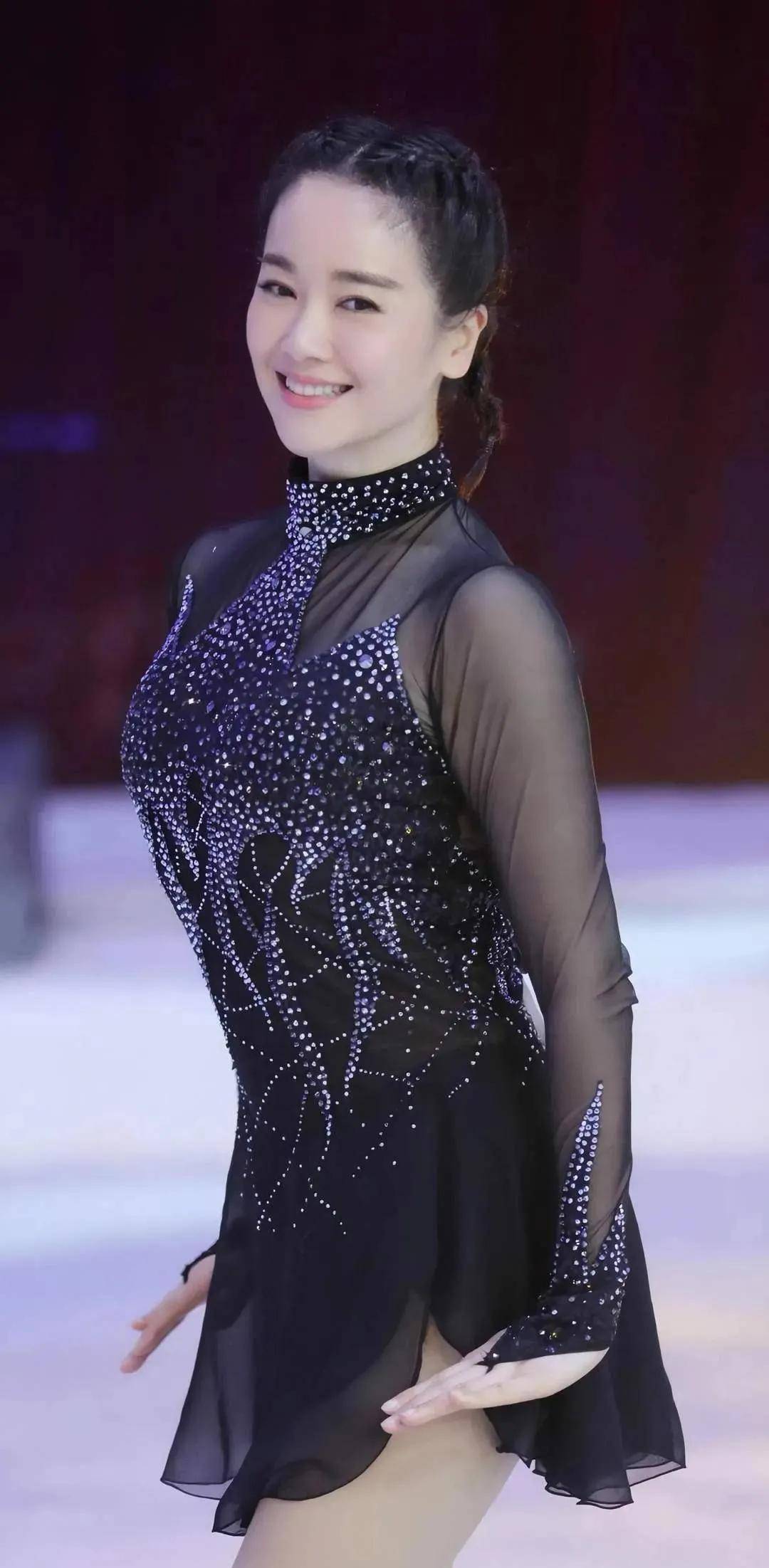 原来嫁给富商分手,42岁体操冠军左小青,颜值与气质兼备的女人_左小晴